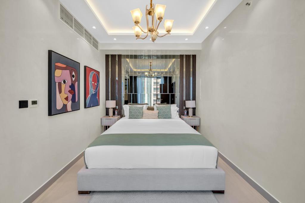 Апартаменты 29Blvd Burjview Дубай Экстерьер фото